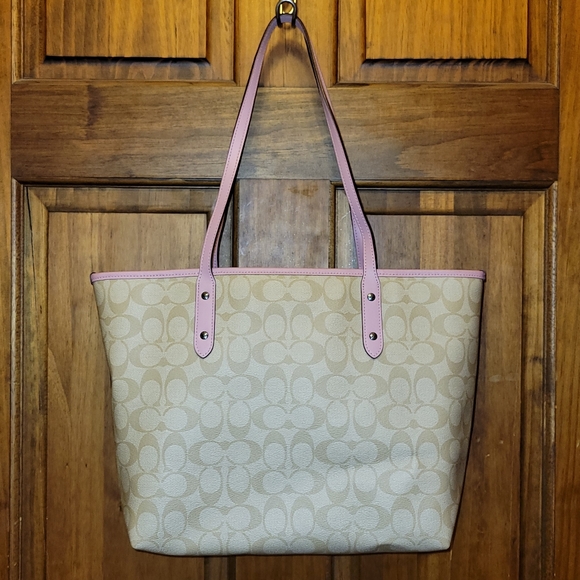 Coach X Disney Sleeping Beauty City Zip Tote Limited Edition F73359 - Picture 15 of 16